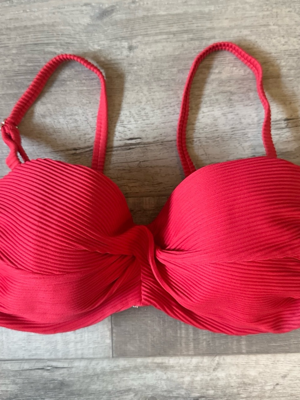 Ribbed Twist Front Bikini Top - Bright Coral Pink size M